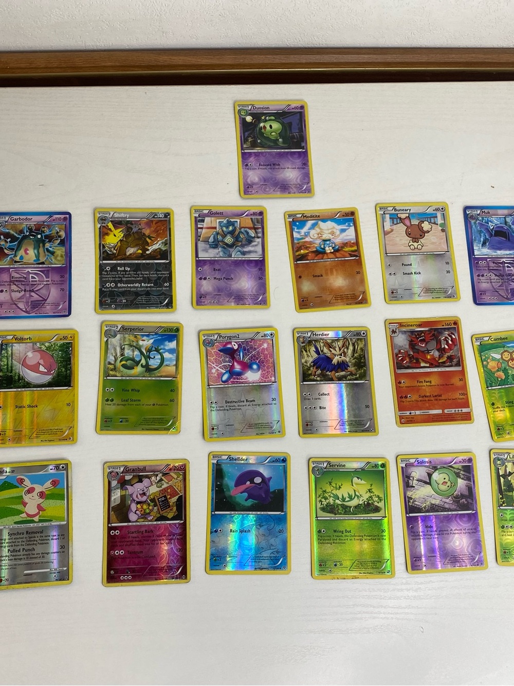 lot of pokemon cards